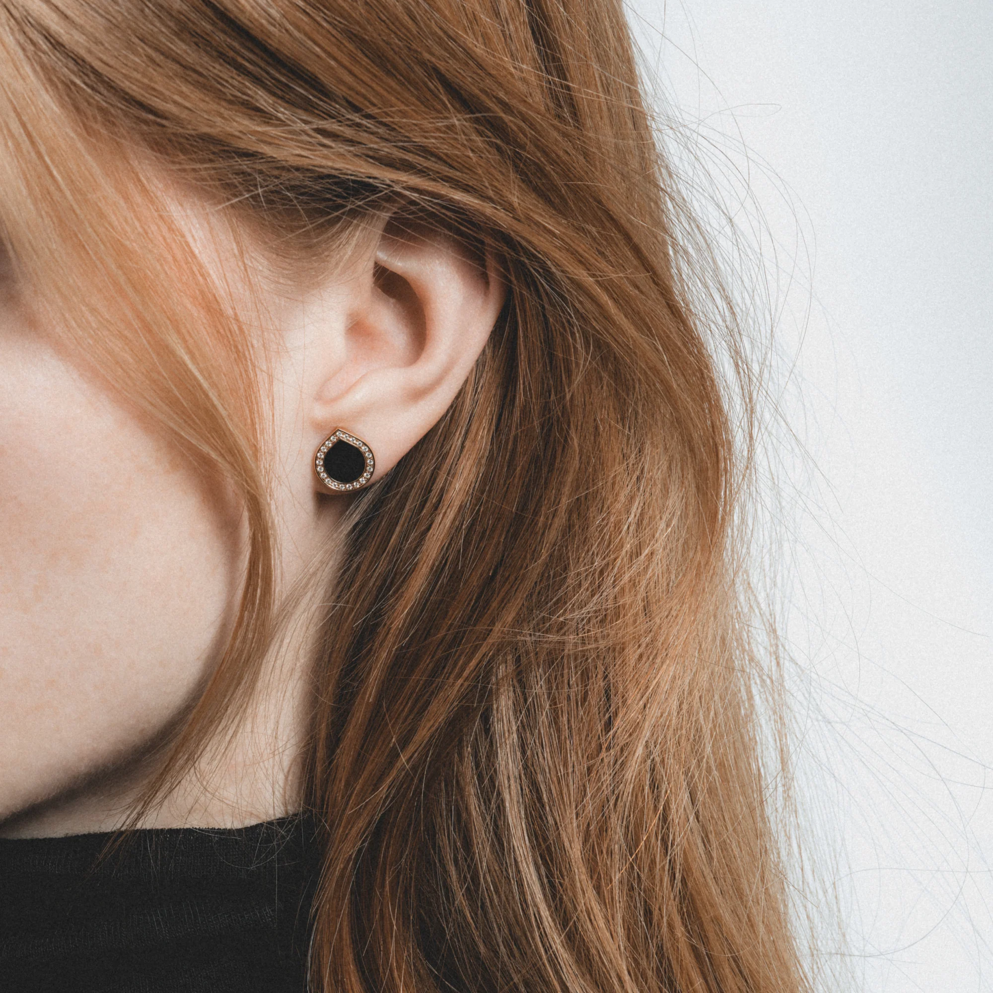 Antifer Onyx stud earring - Image 2