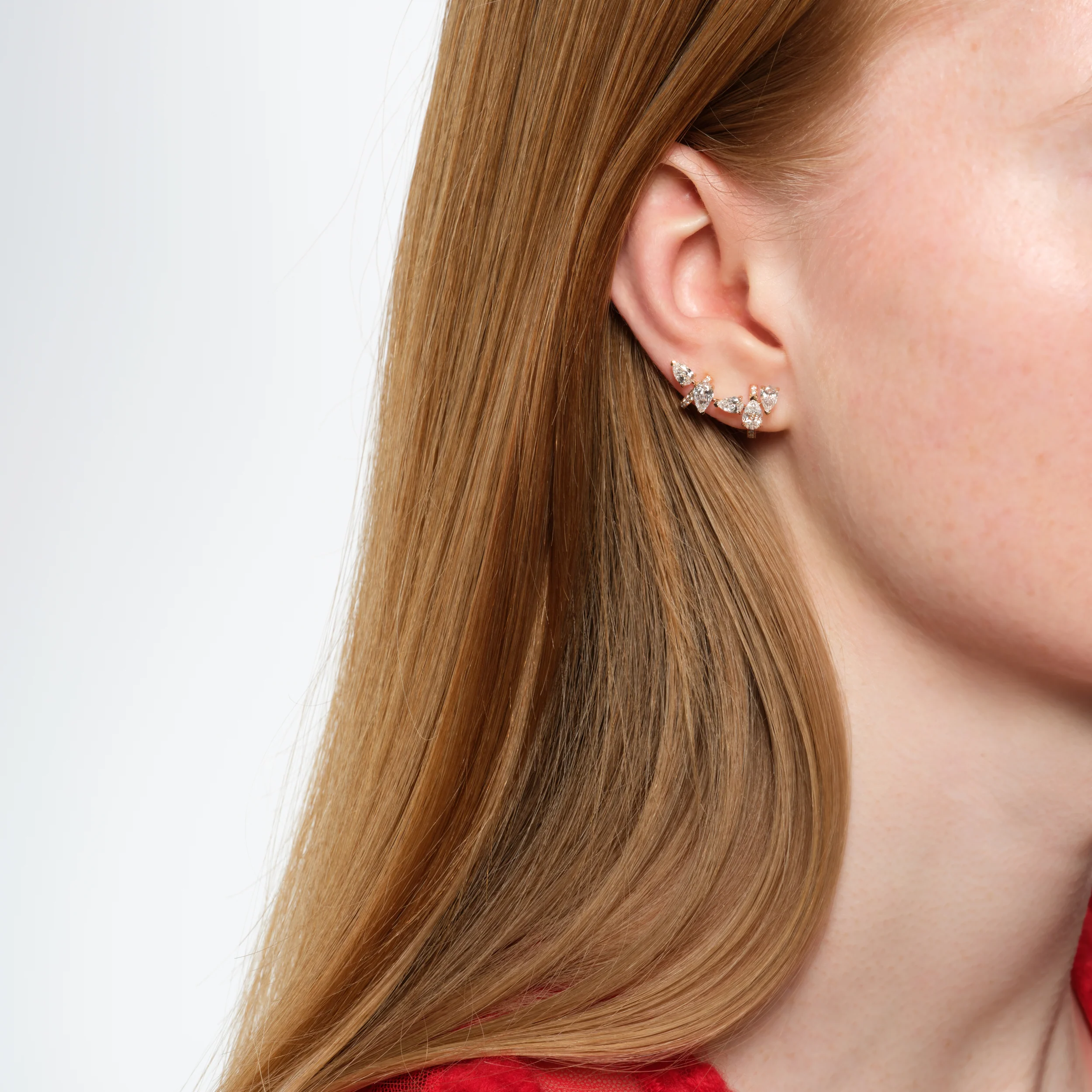 Serti sur Vide earring set with 5 diamonds - Image 2